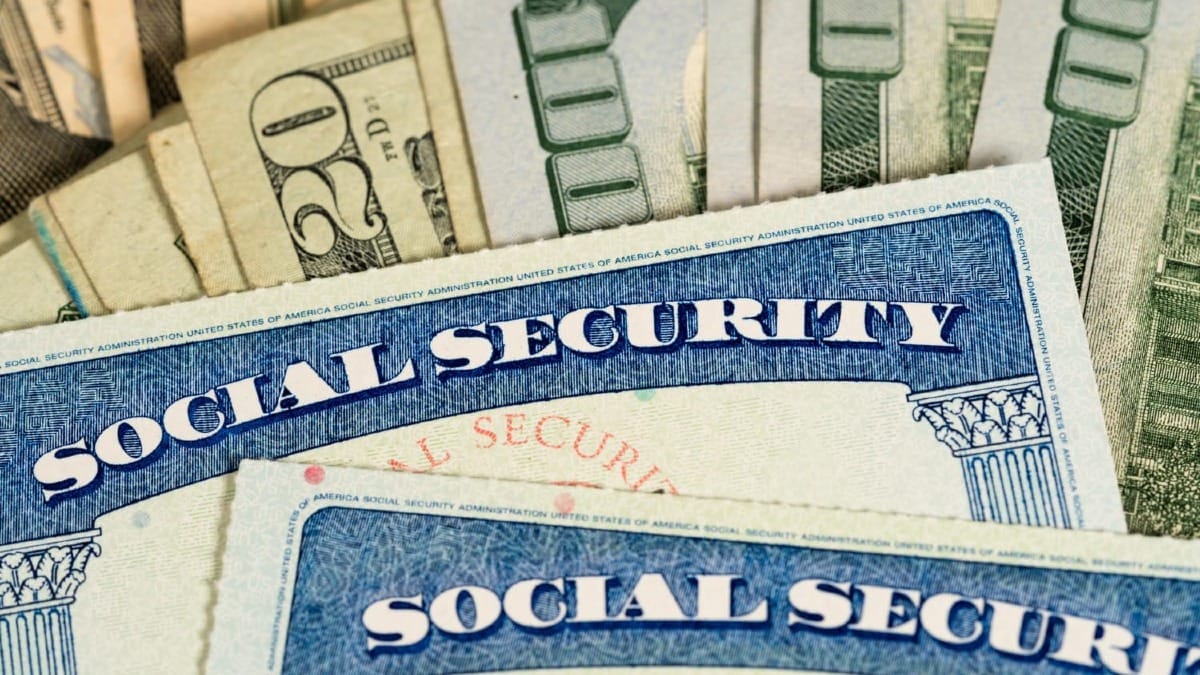 What Is Social Security? Benefits, Taxes, and 2033 Risk